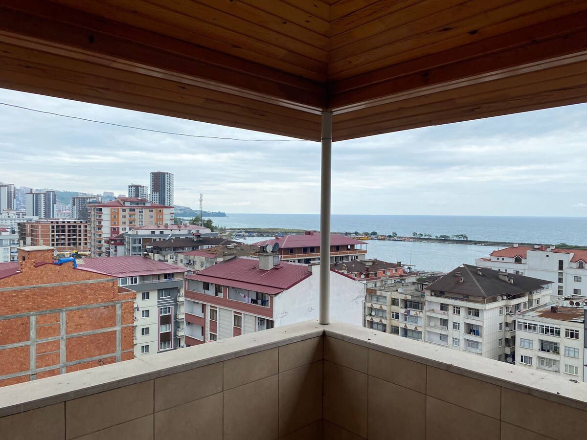 Trabzon yomrada ferah çatı katı