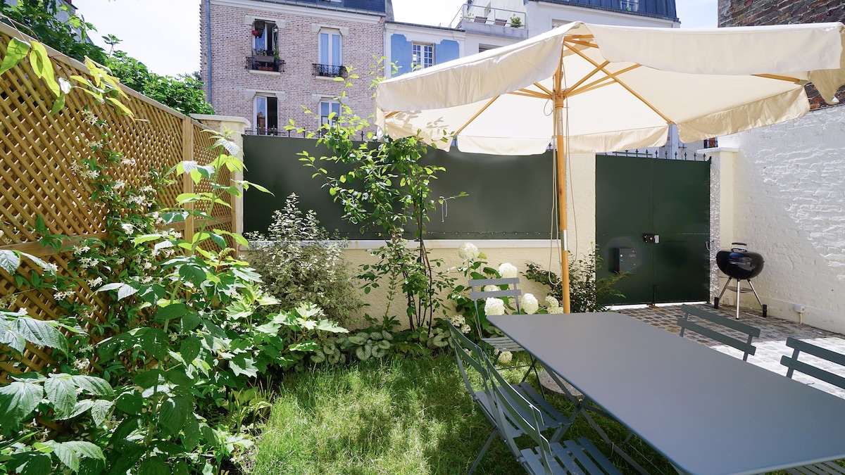 Gorgeous 200m2 house & garden in Buttes Chaumont