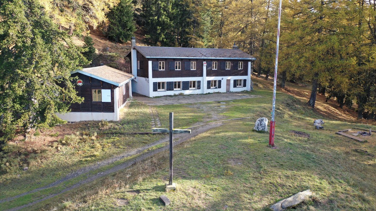 Dortoir 4 lits dans une cabane de montagne