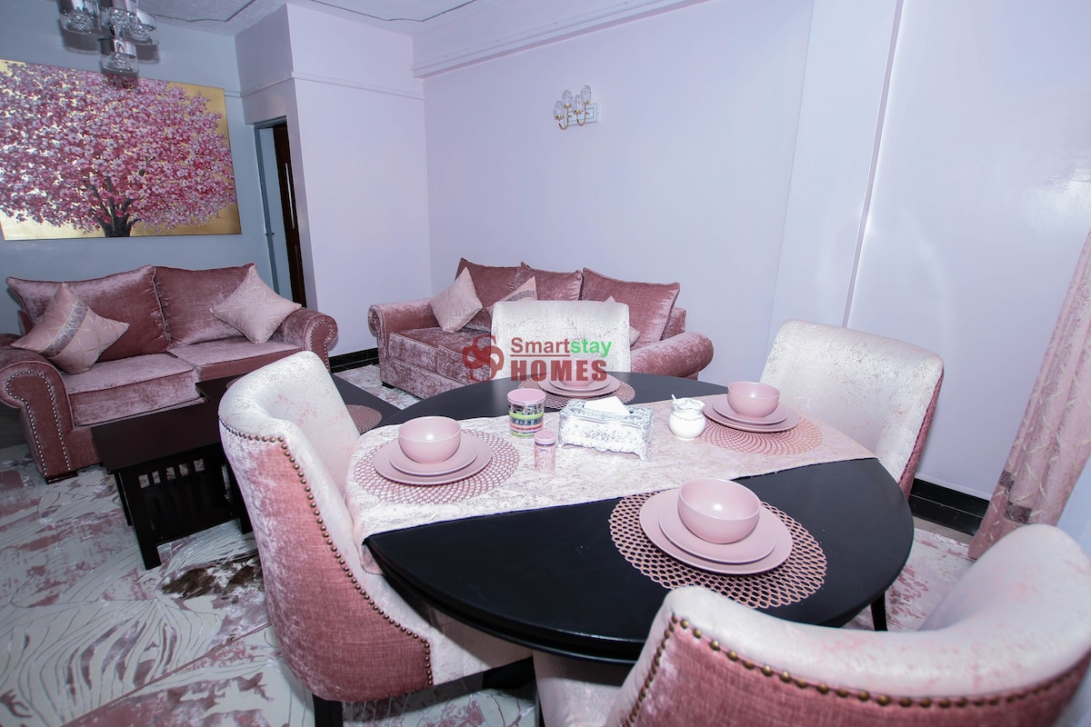 Pink Amur House 3卧室时尚而史诗般。