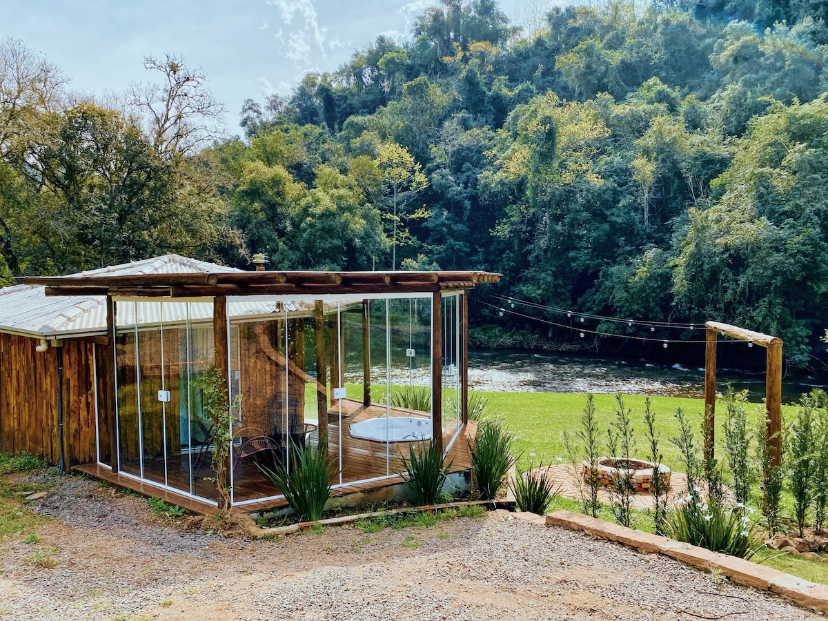 Cabanas Três Marias (Com hidro e café da manhã)