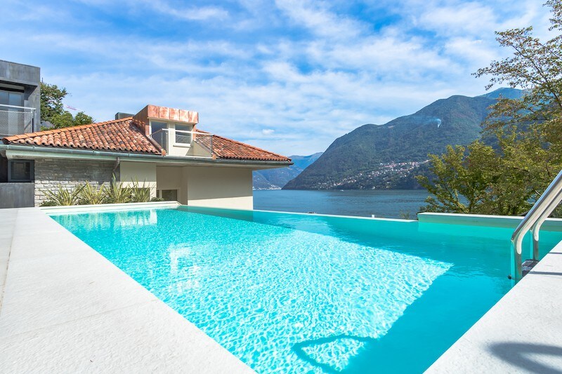 Fra Riva海滨别墅，带水疗和游泳池
