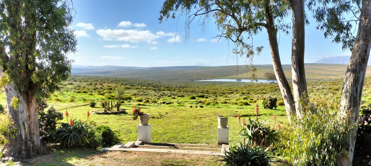 Alchemy Retreat - Little Karoo Self Catering Farm