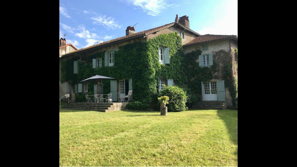 Demeure de charme avec piscine