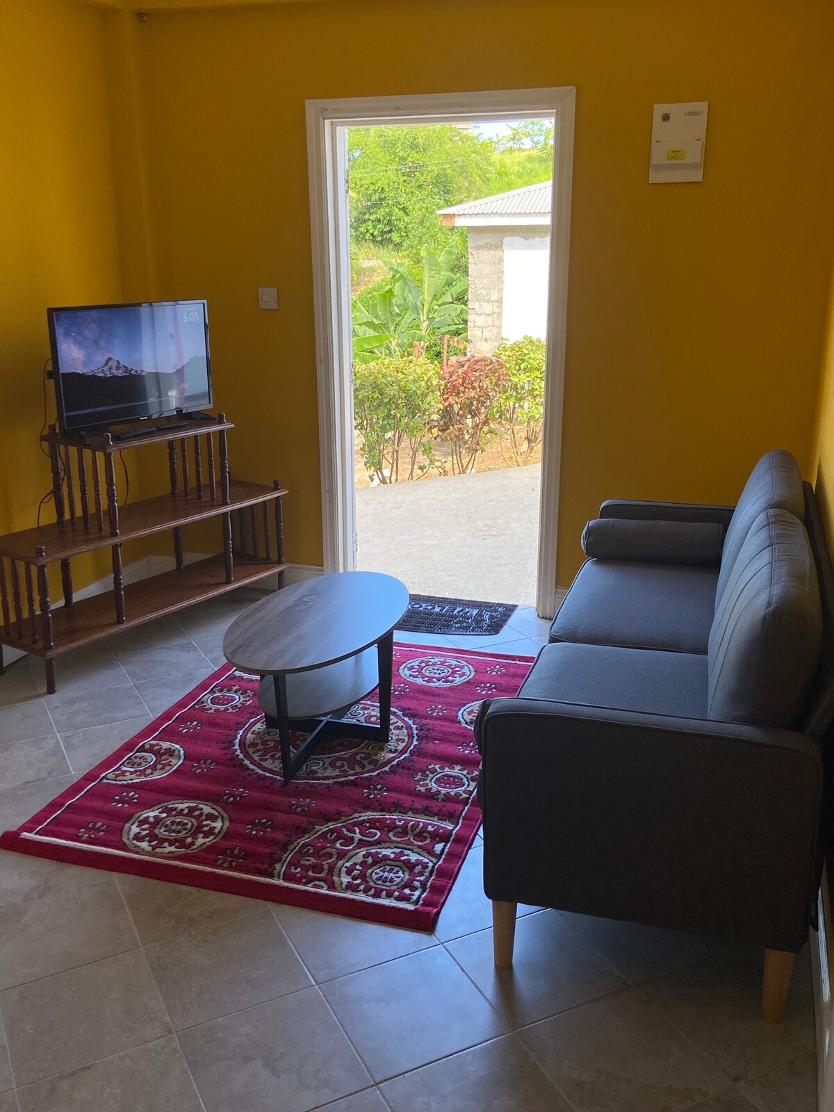 Lovely 2 Bedroom in St.Lucia, Mon Repos&Car Rental