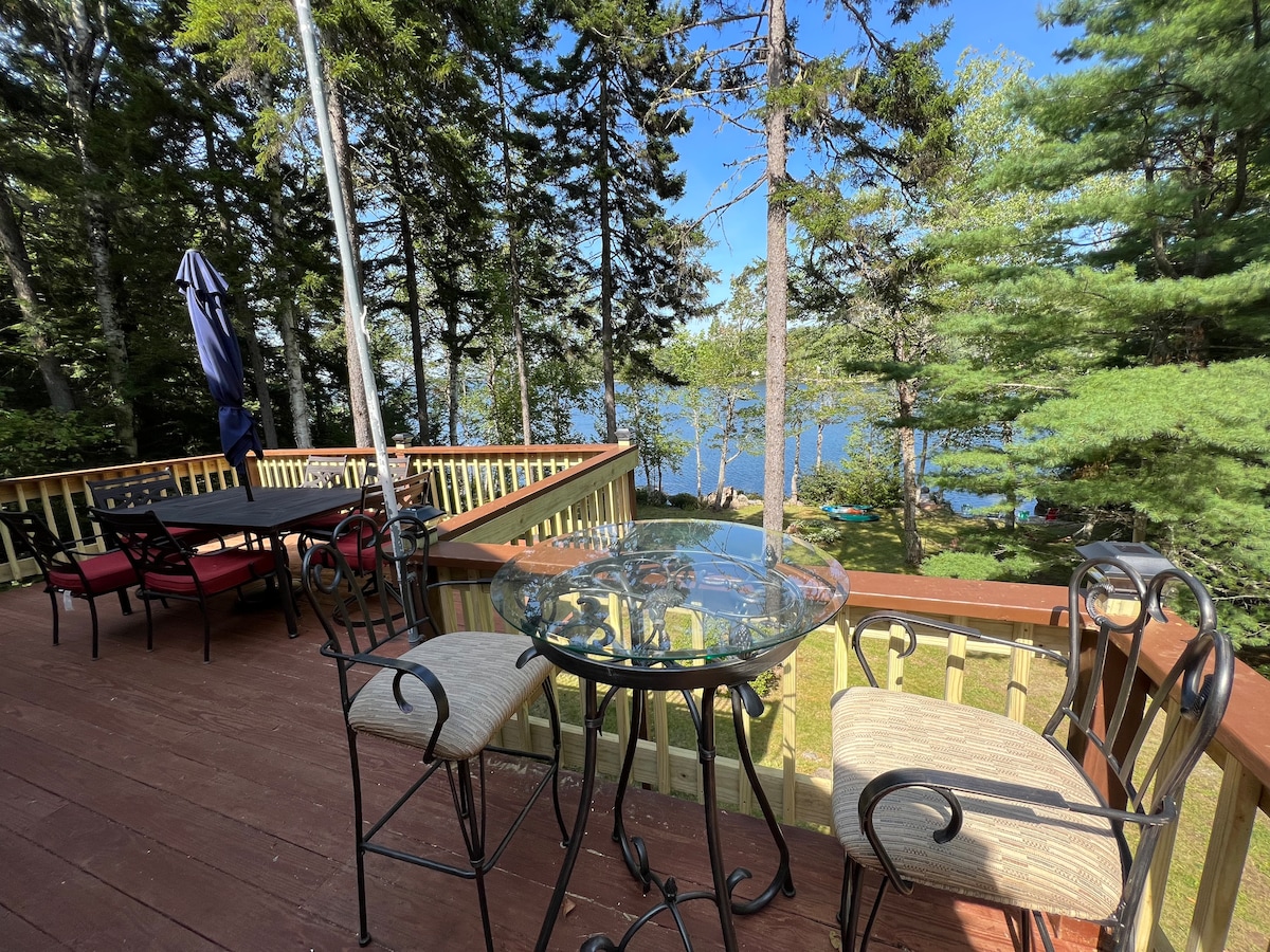 Private Waterfront Camp On East Grand Lake!