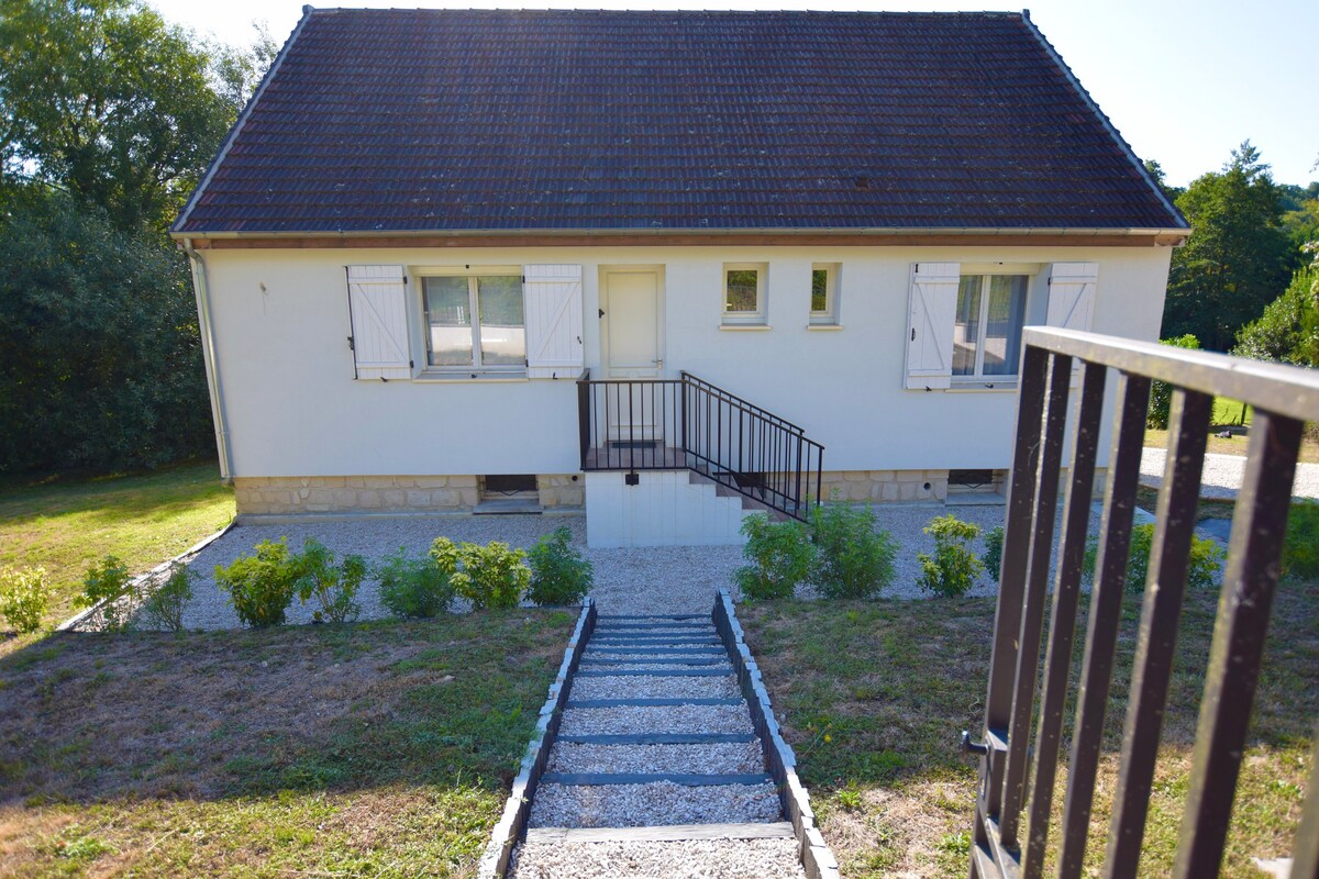 Une maison au calme dans Pierrefonds