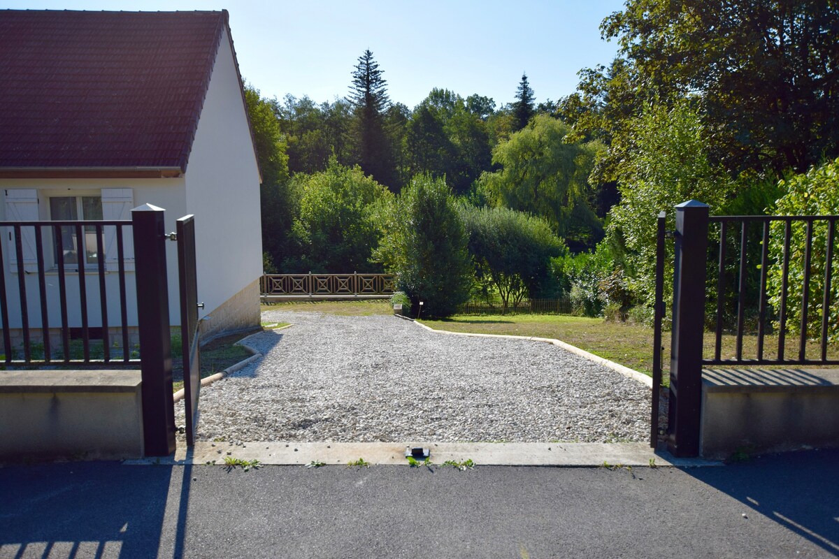 Une maison au calme dans Pierrefonds