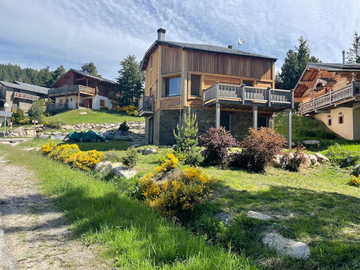 Rez de Jardin Chalet  les Silènes pour 8 personnes