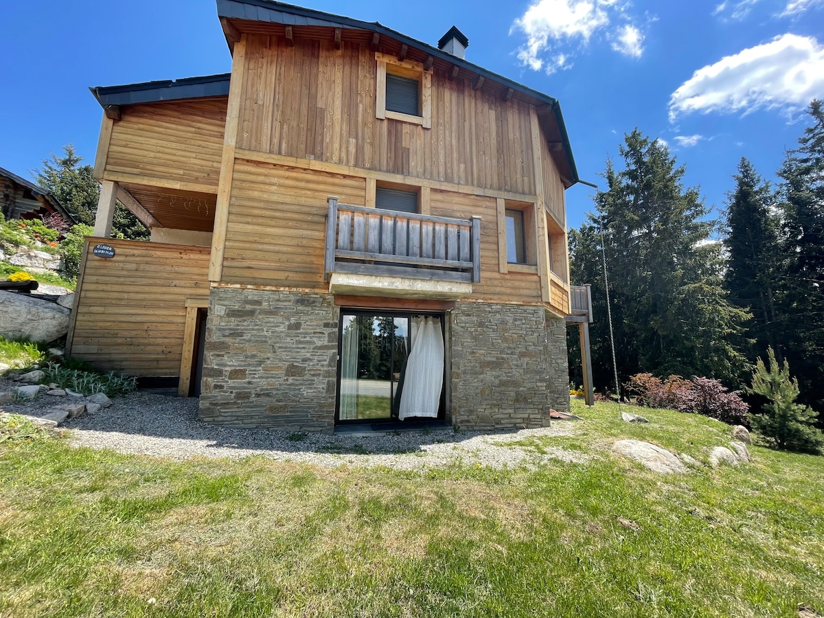 Rez de Jardin Chalet  les Silènes pour 8 personnes