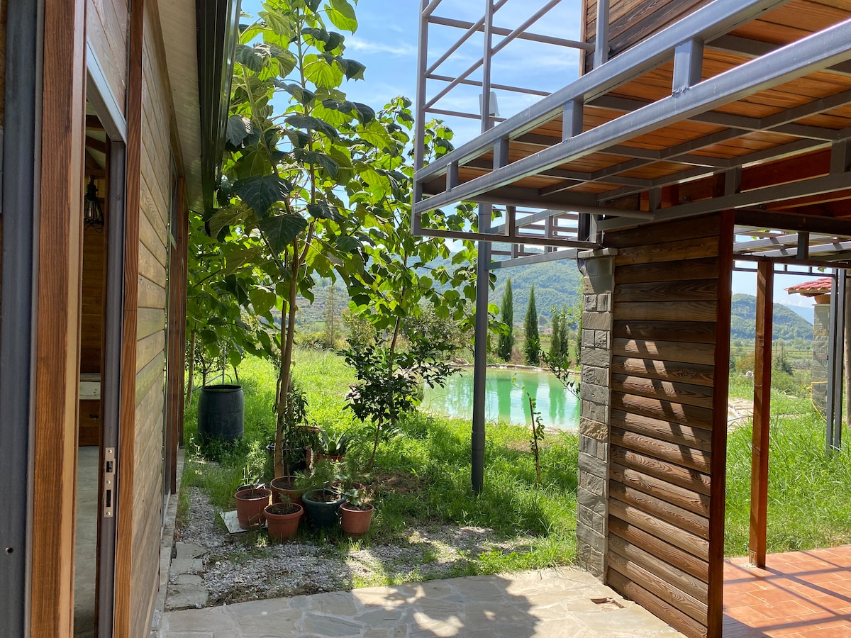 Casa in un autentico villaggio albanese 2