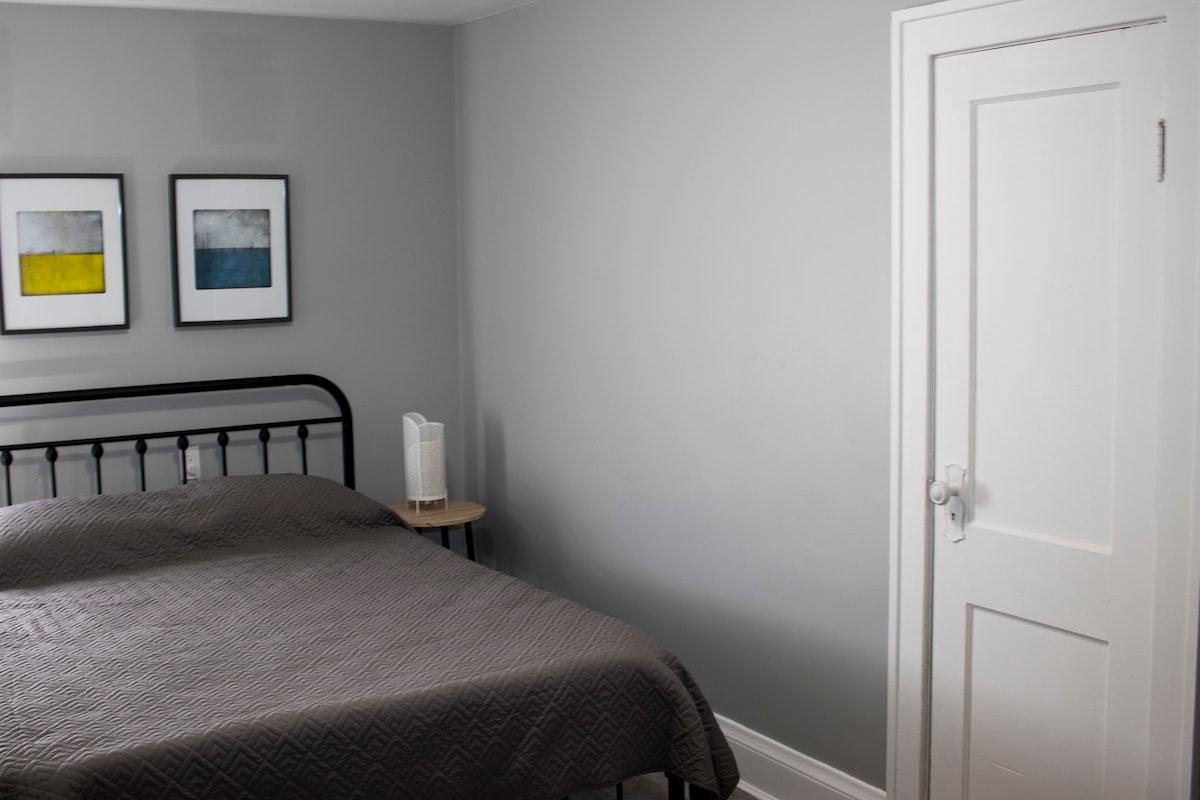 安大略省索尔市中心温馨舒适的1卧公寓