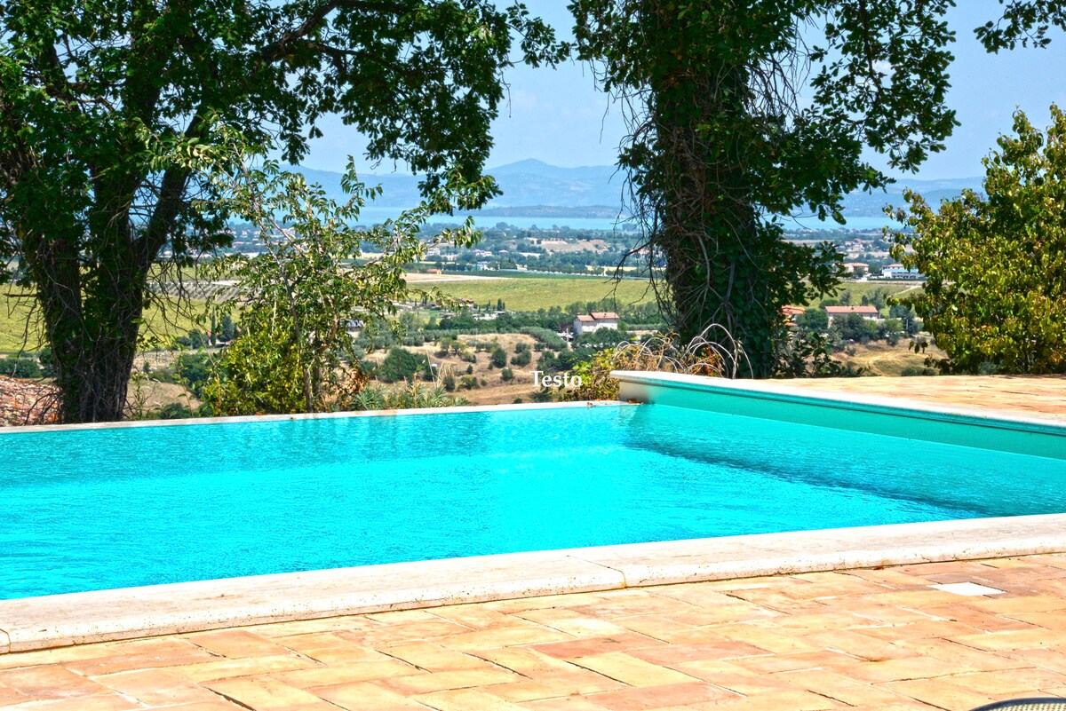 Lux Villa with pool&view a Fontanaro Property