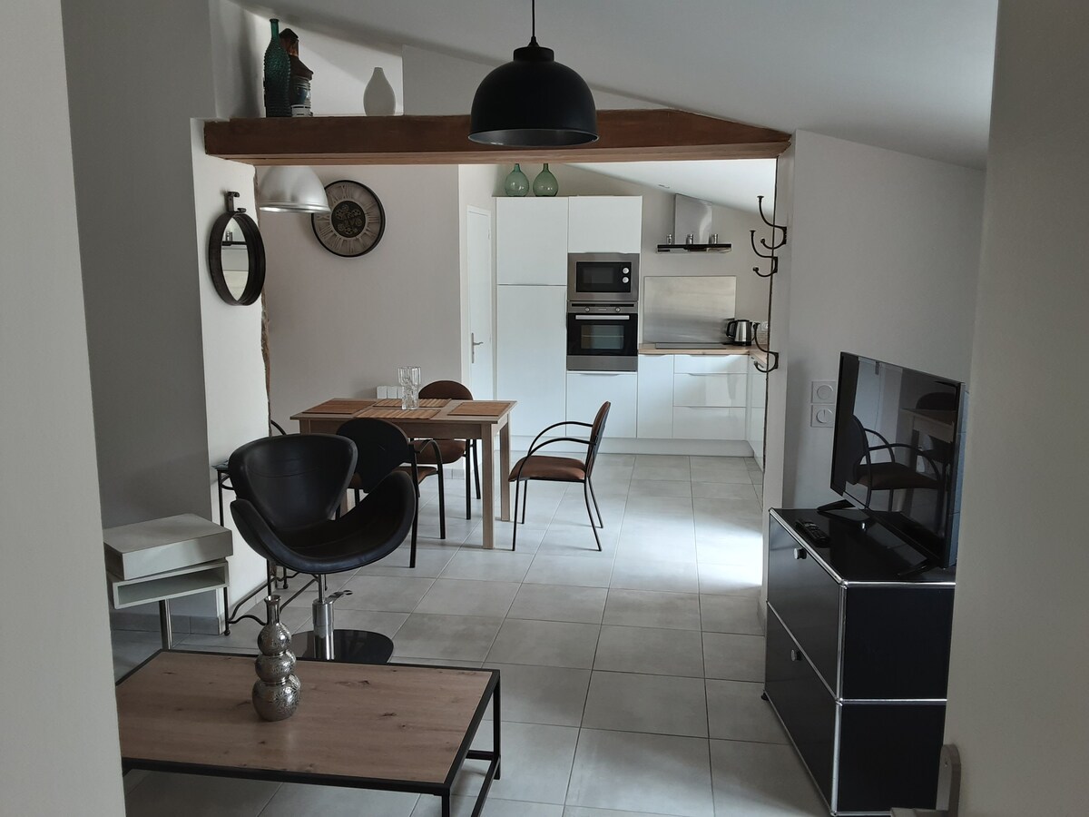 Appartement plein de charme avec parking privé