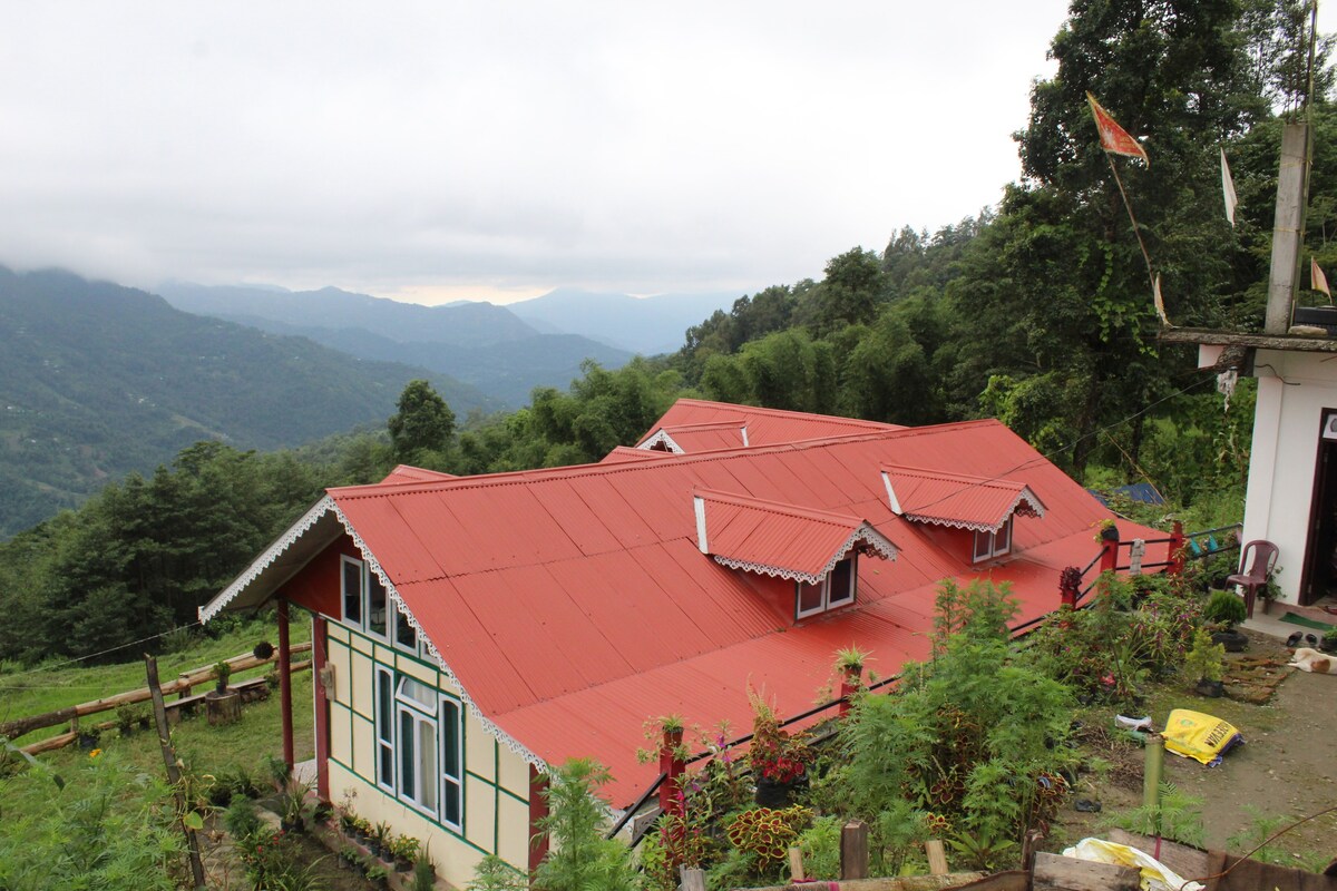 Cosy Farm Stay at Paiyong