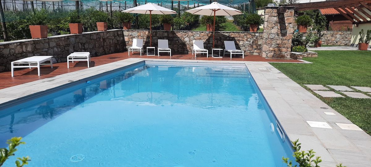 Agriturismo con piscina vicino alle Cinque Terre G