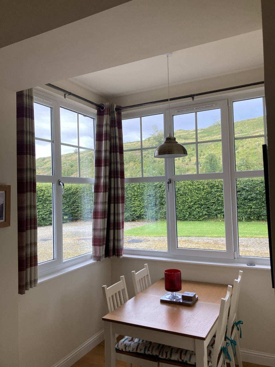 Siskin Cottage nestled in Kilmartin Glen