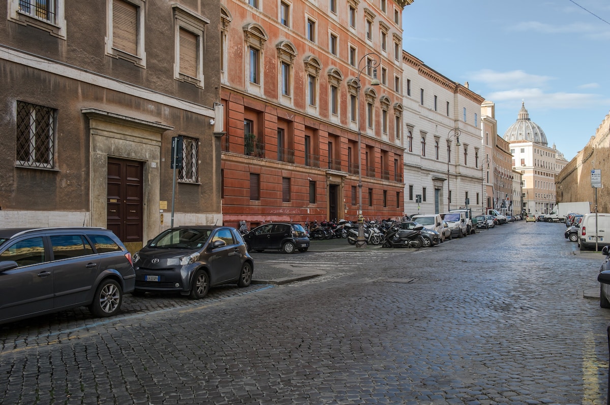 梵蒂冈地区各种大小的公寓