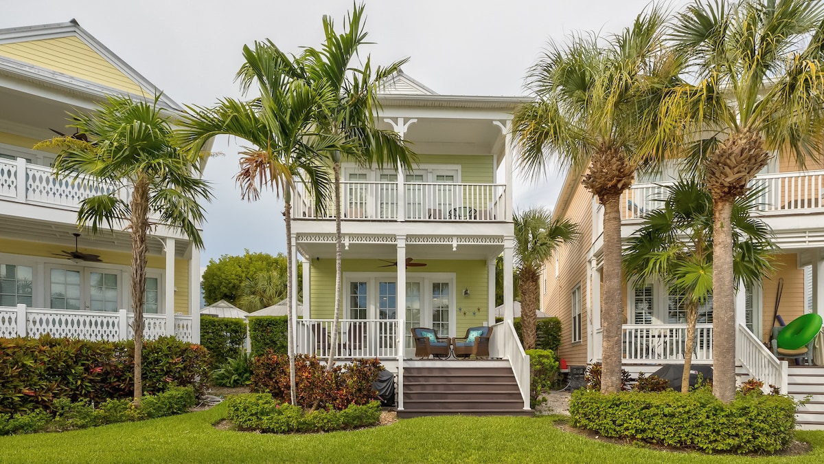 Pristine pool front home w/ocean views Anglers 148