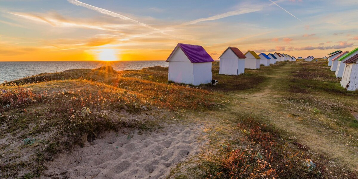 La maison bleue vacance et jardin, la mer à 550 m