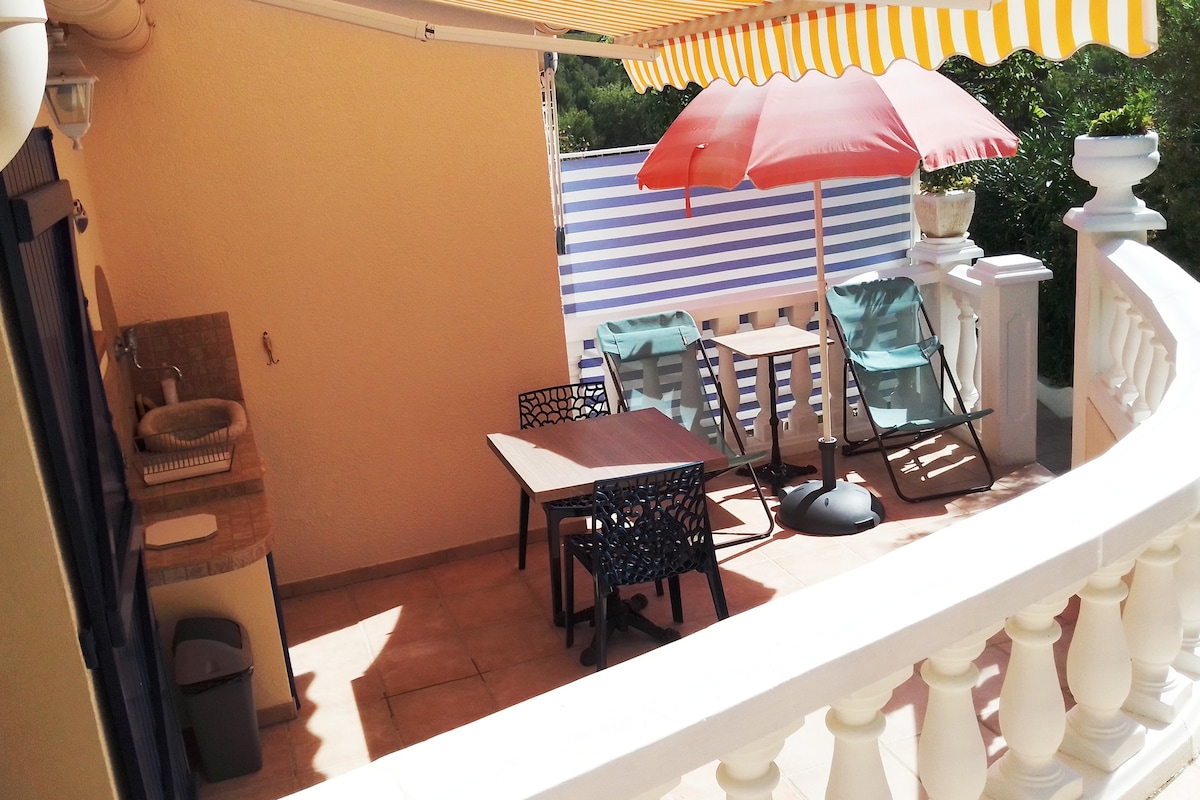 Maisonnette studio St Cyr/mer plage 500m  WIFI PKG