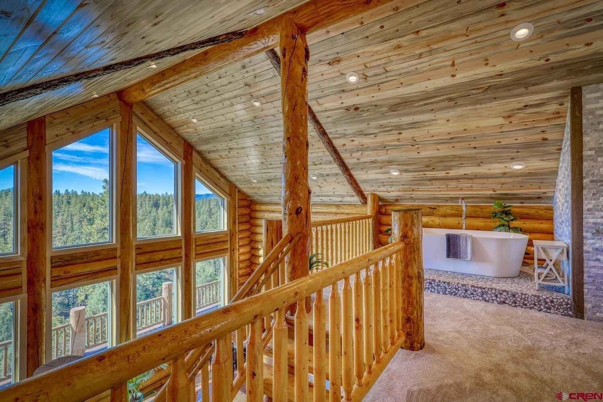 Couples Retreat Log Home Nestled In The Mountains