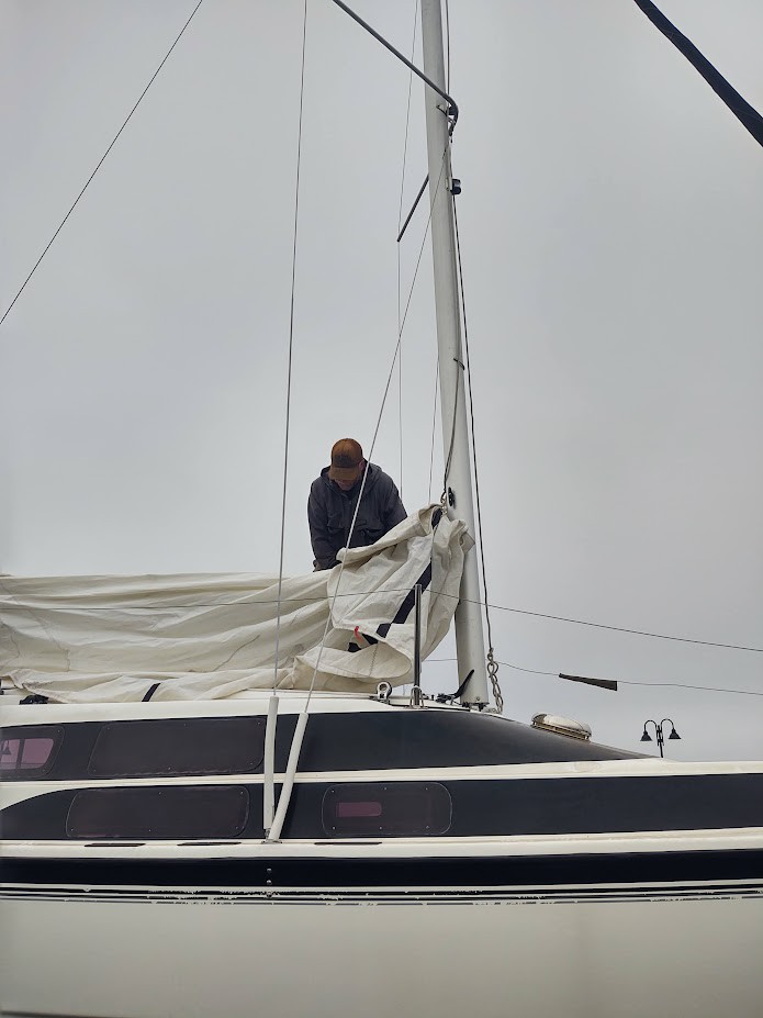 MacGregor 26米帆船帆船
或睡觉
