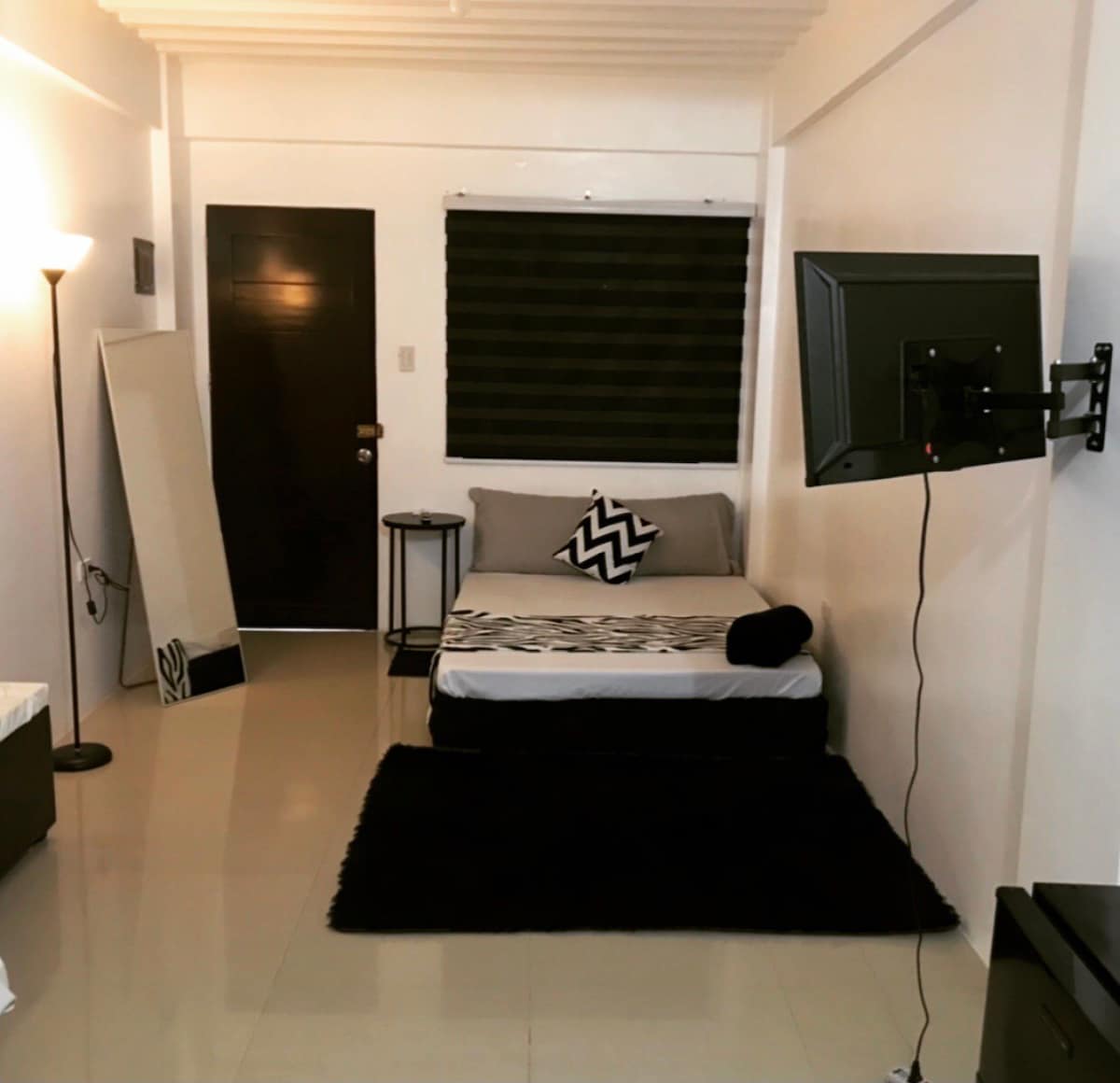 Entire Studio (2B)Apartelle Letran Calamba Bypass