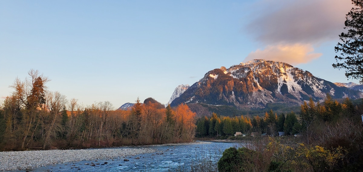 Sky River Basecamp