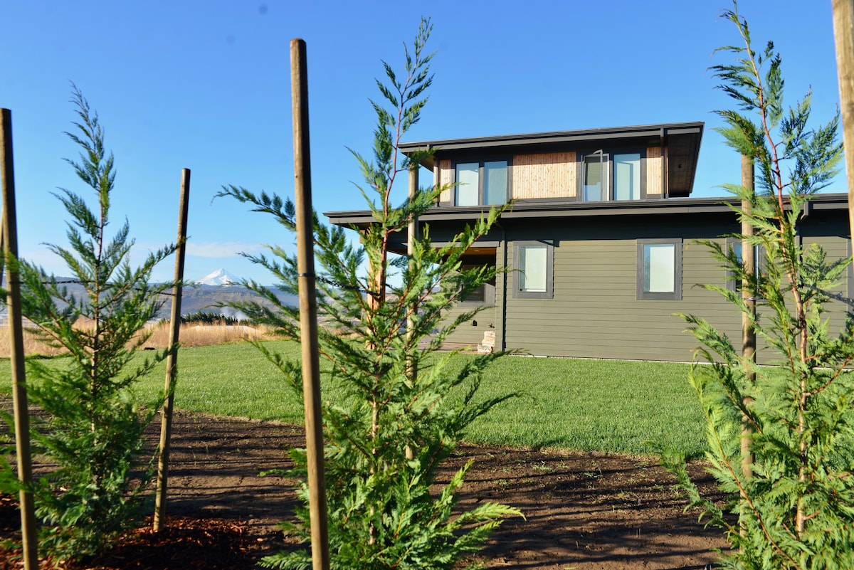 Grandview in the Columbia River Gorge