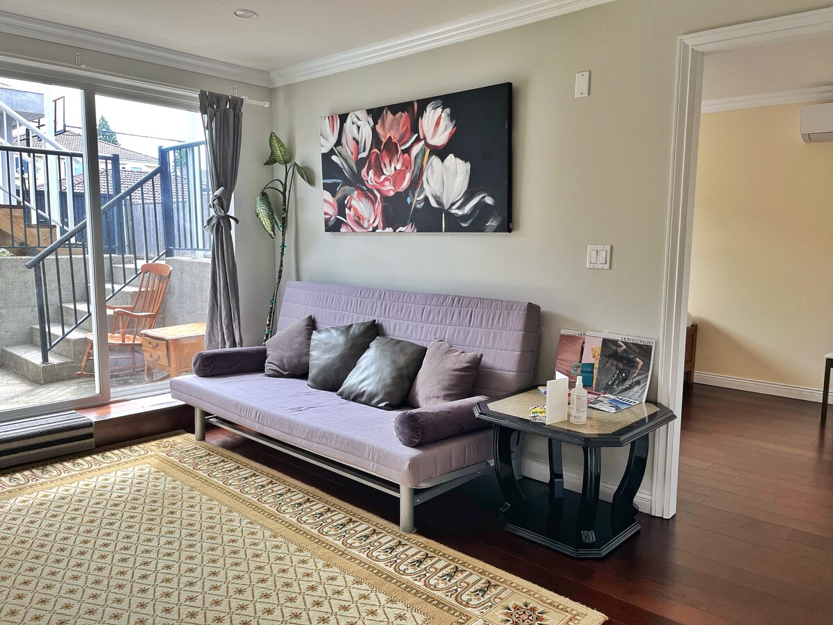 Cheerful 2BDR (3BD) in Vancouver near YVR