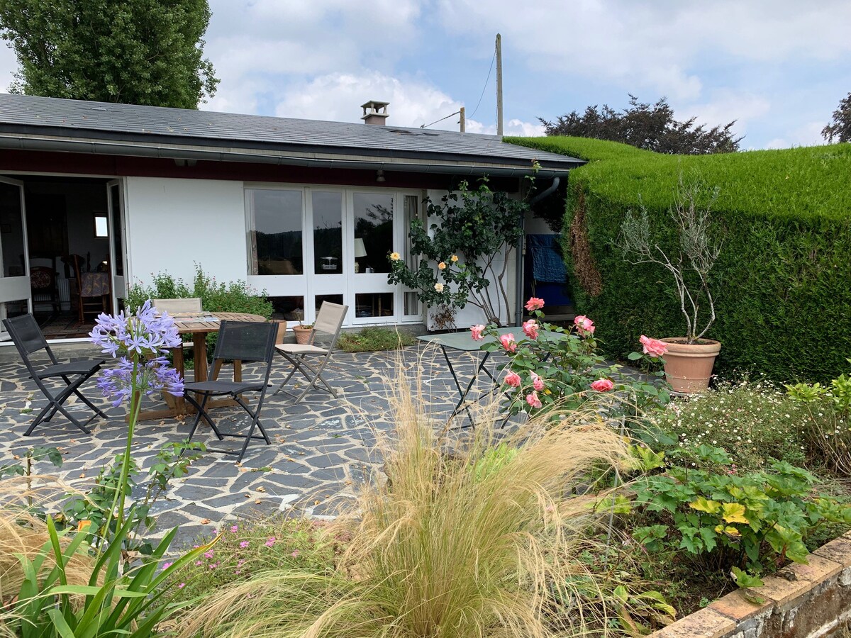 la maison au bord de l'eau