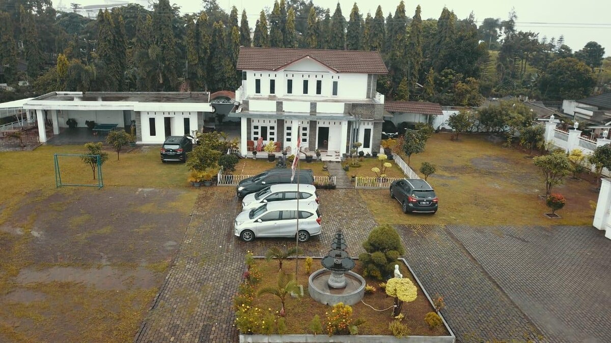 茂物（ Bogor ）山景别墅