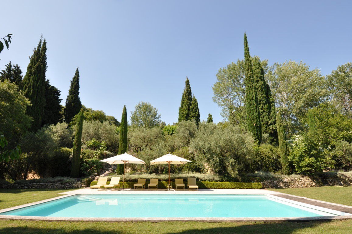 Secluded Bastide In Provence/ Alpilles