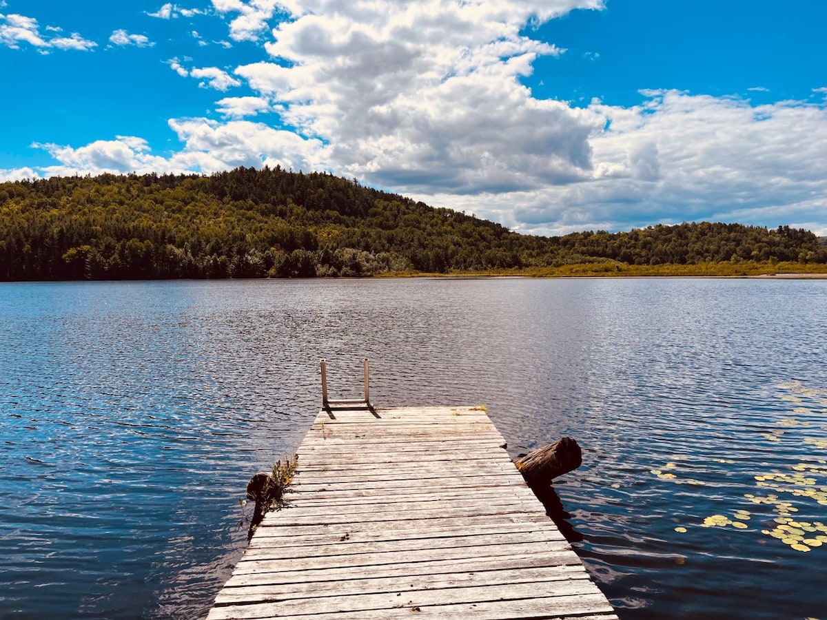 The Wicksens 
All season Water front Cottage