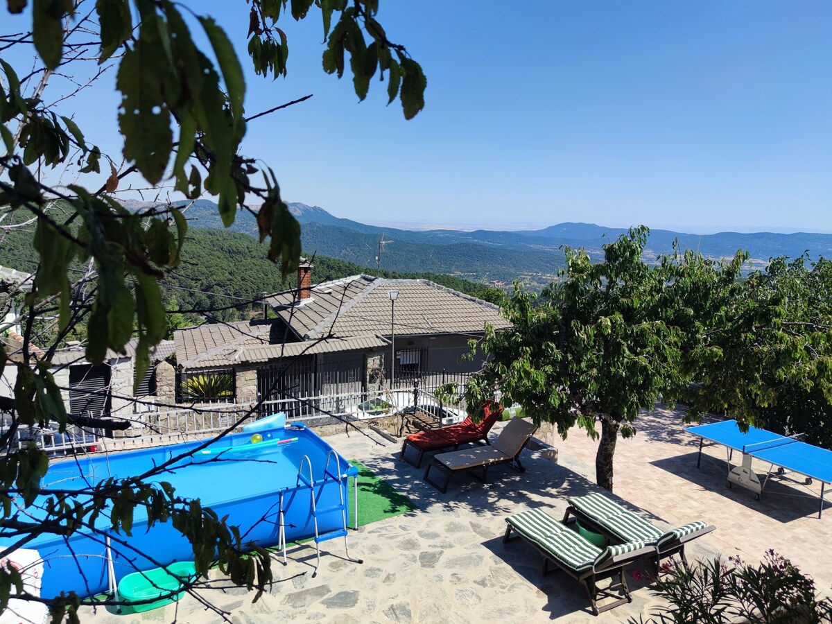 Casa con espectaculares vistas en Gredos