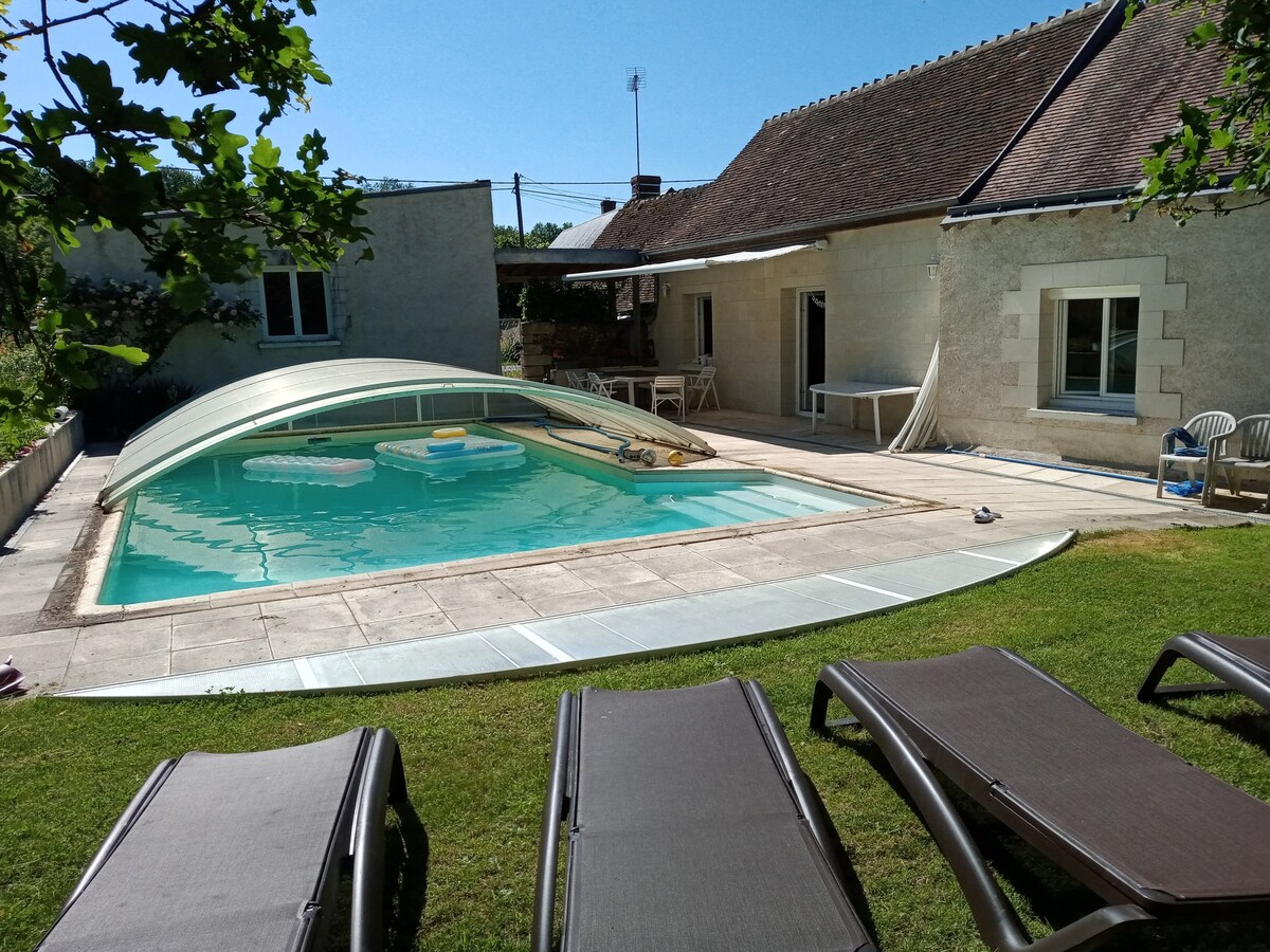 Longère avec 4 chambres 12 personnes maxi