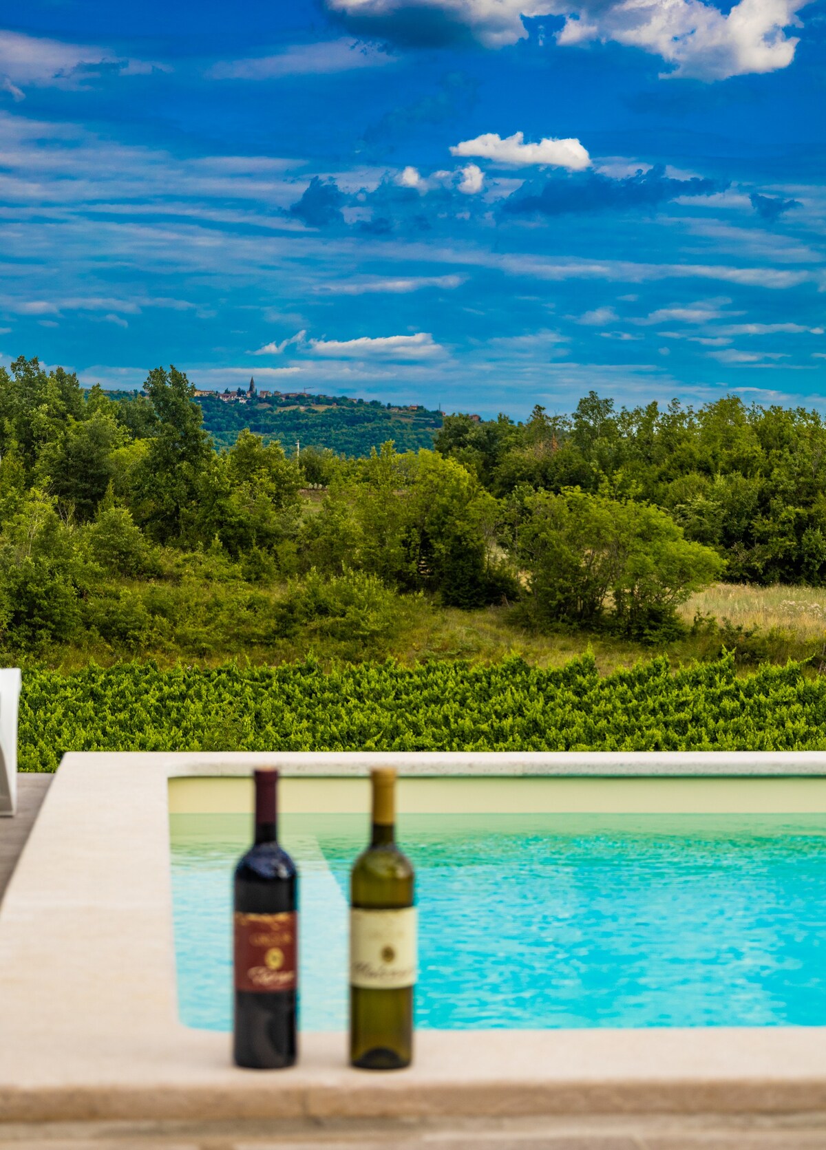 Villa Klara-romantic istrian stone house with pool