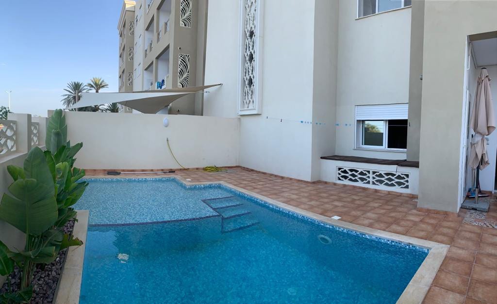 Superbe appartement S+1 avec piscine privative