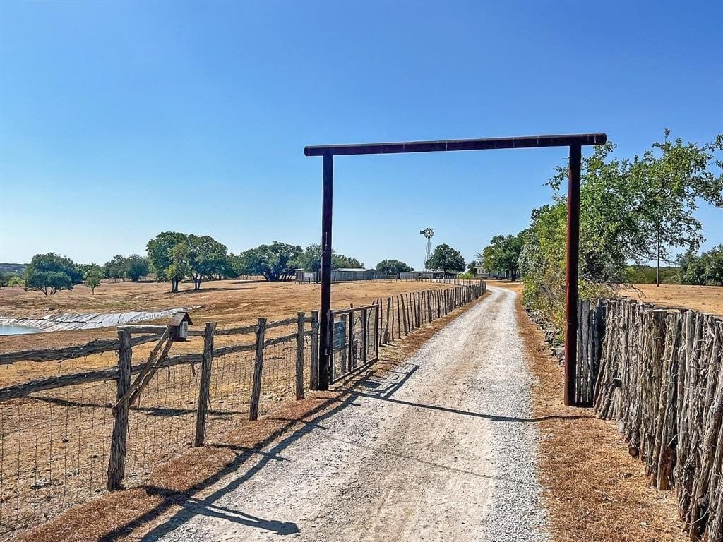 Farmhouse on 8 acres