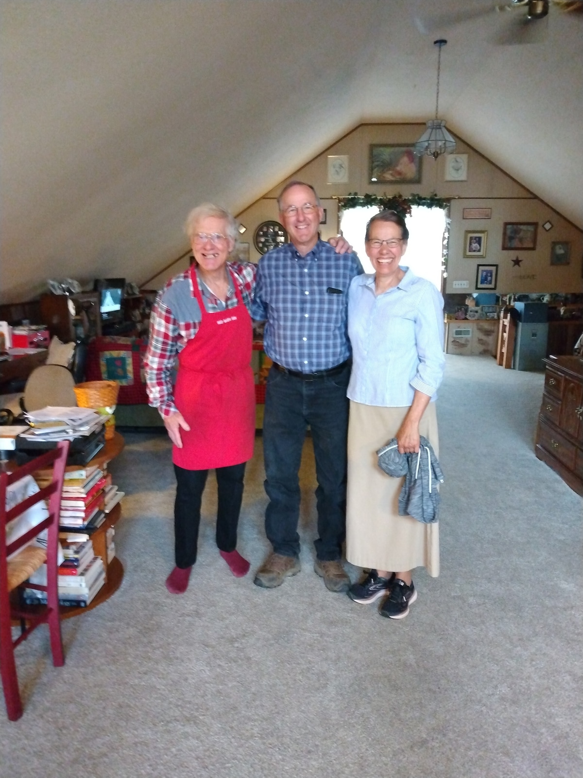 The Roosting Place/Kennedys Red Barn Inn/Breakfast