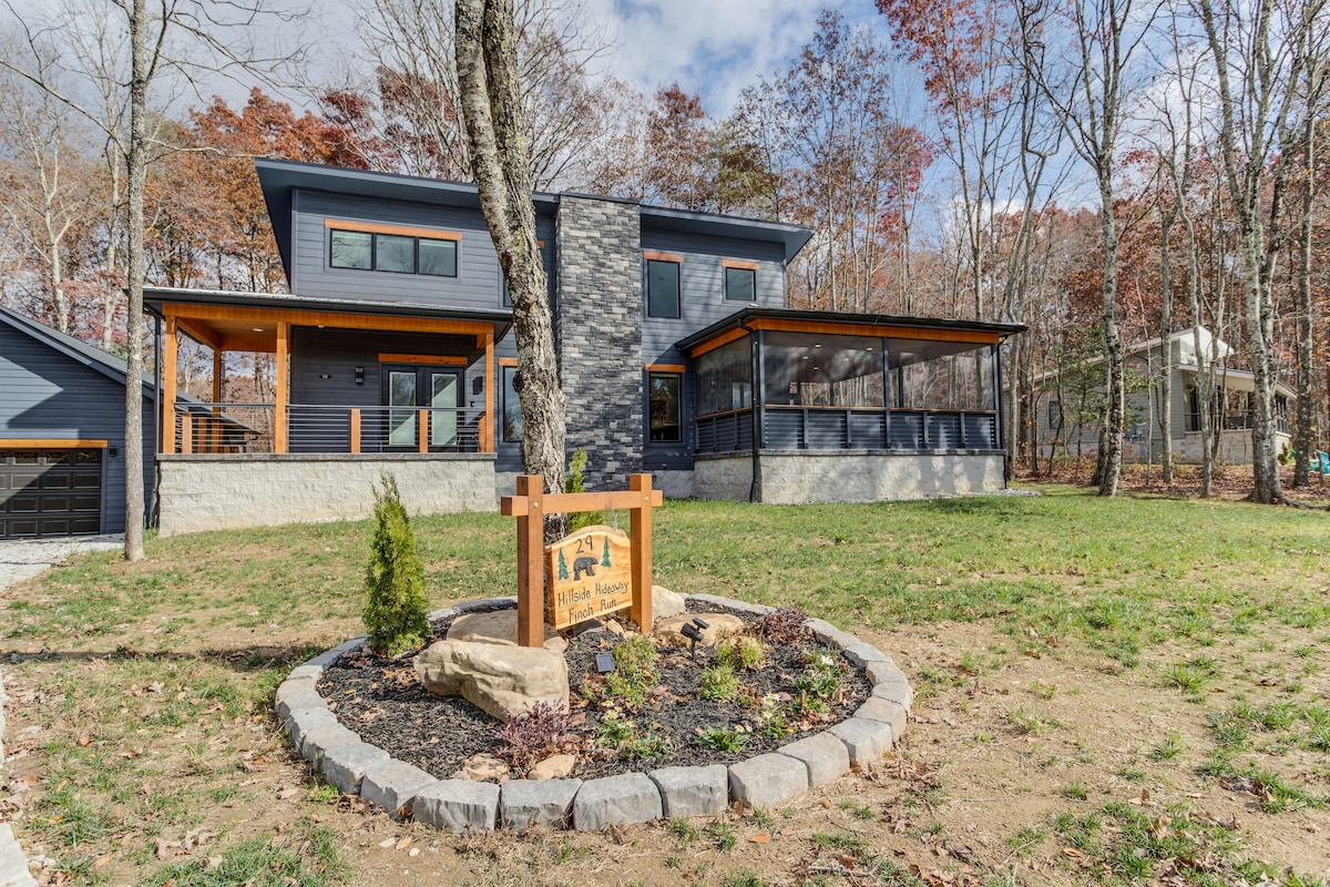 3-Bedroom House with Hot Tub & Game Area