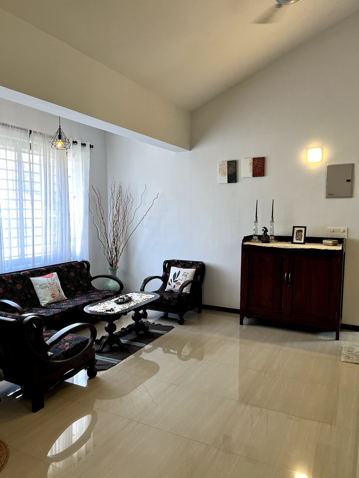 A plush 2 Bedroom apartment with WiFi facility.