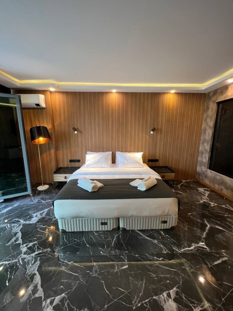 Executive Luxury Room
