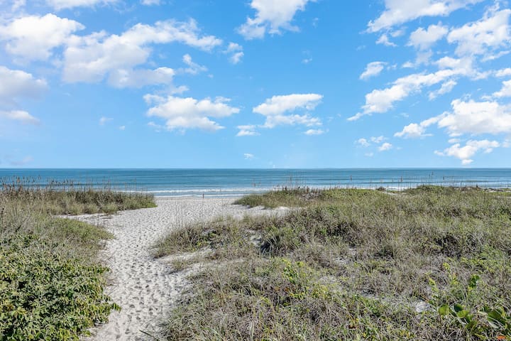 可可海滩(Cocoa Beach)的民宿