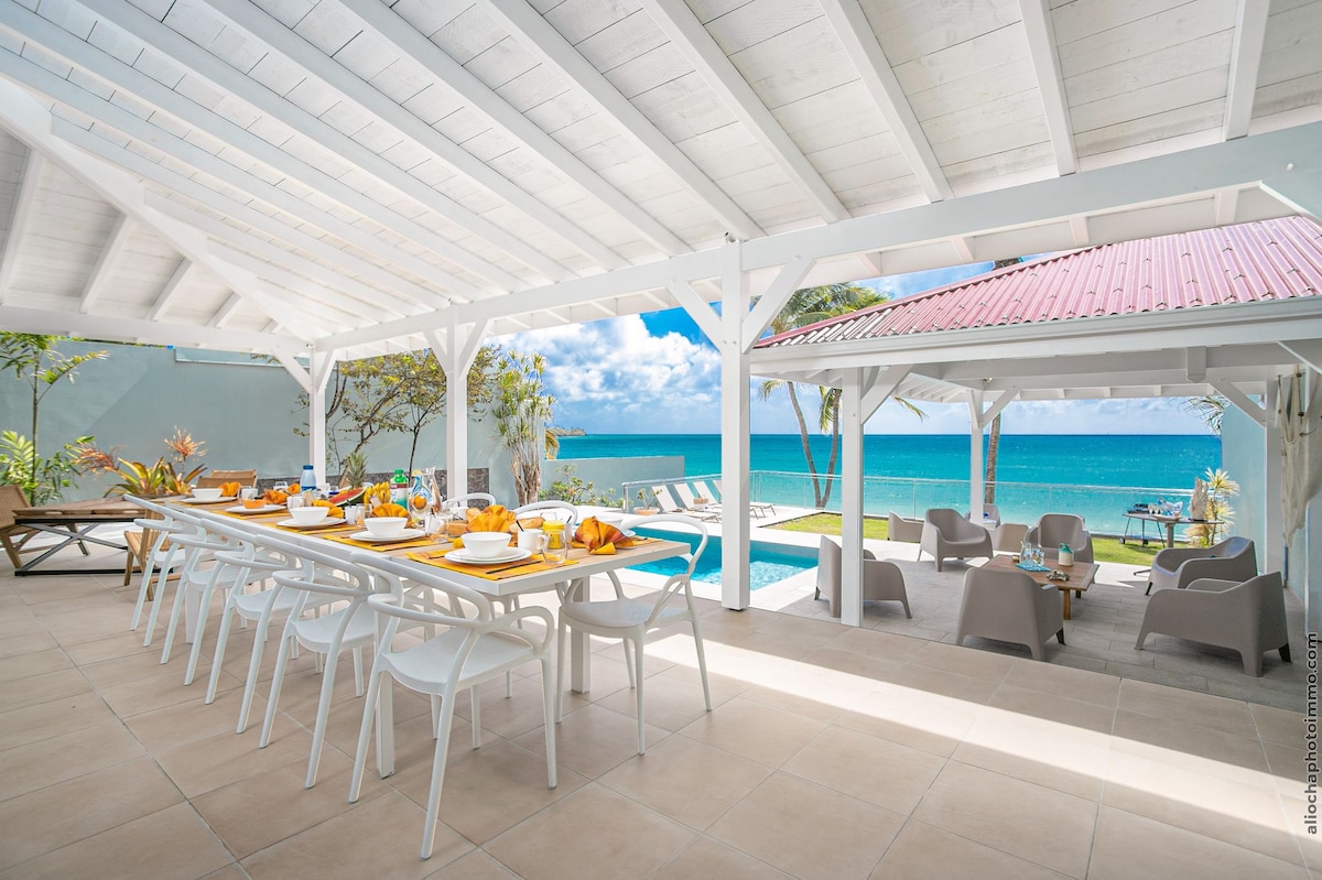 Villa Beach Front House Le Diamant Martinique