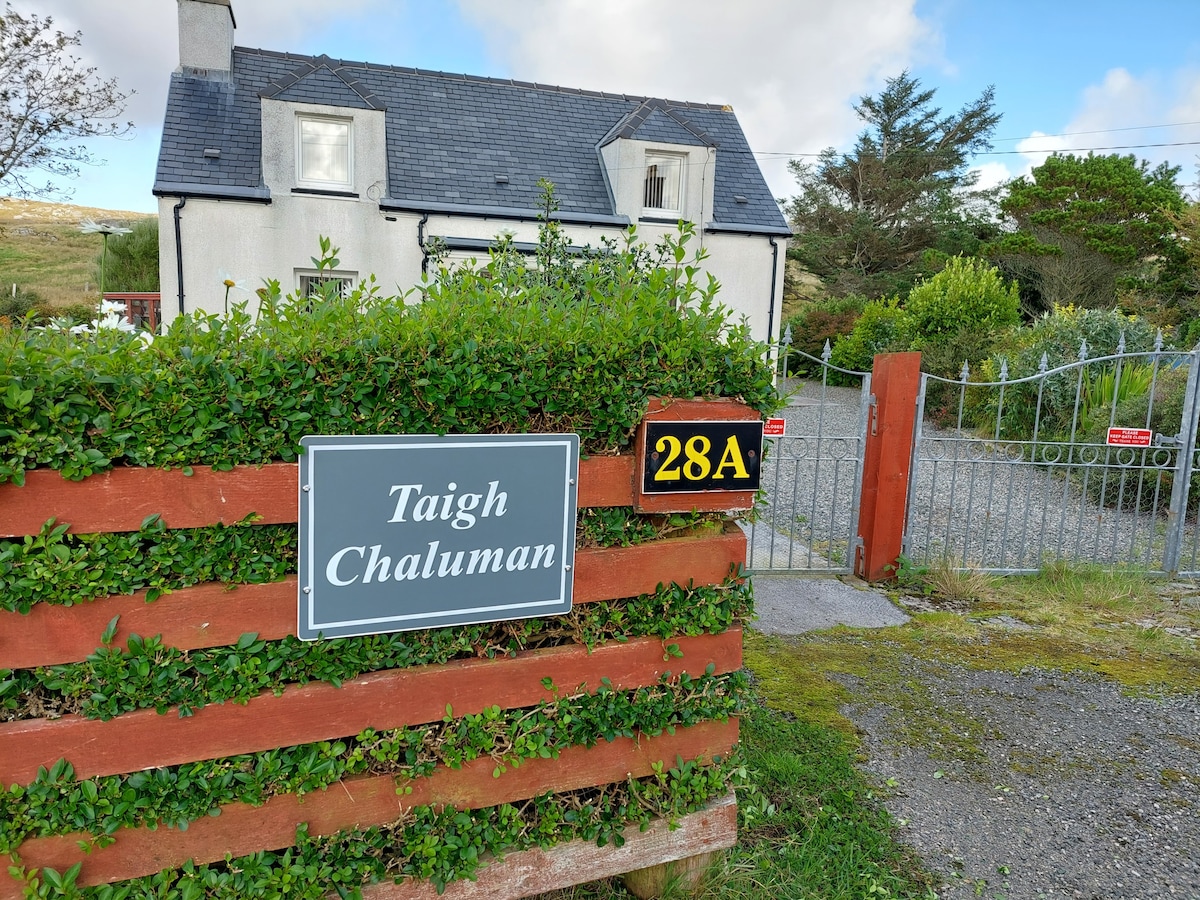 Taigh Chaluman, Croft House Breasclete/Callanish