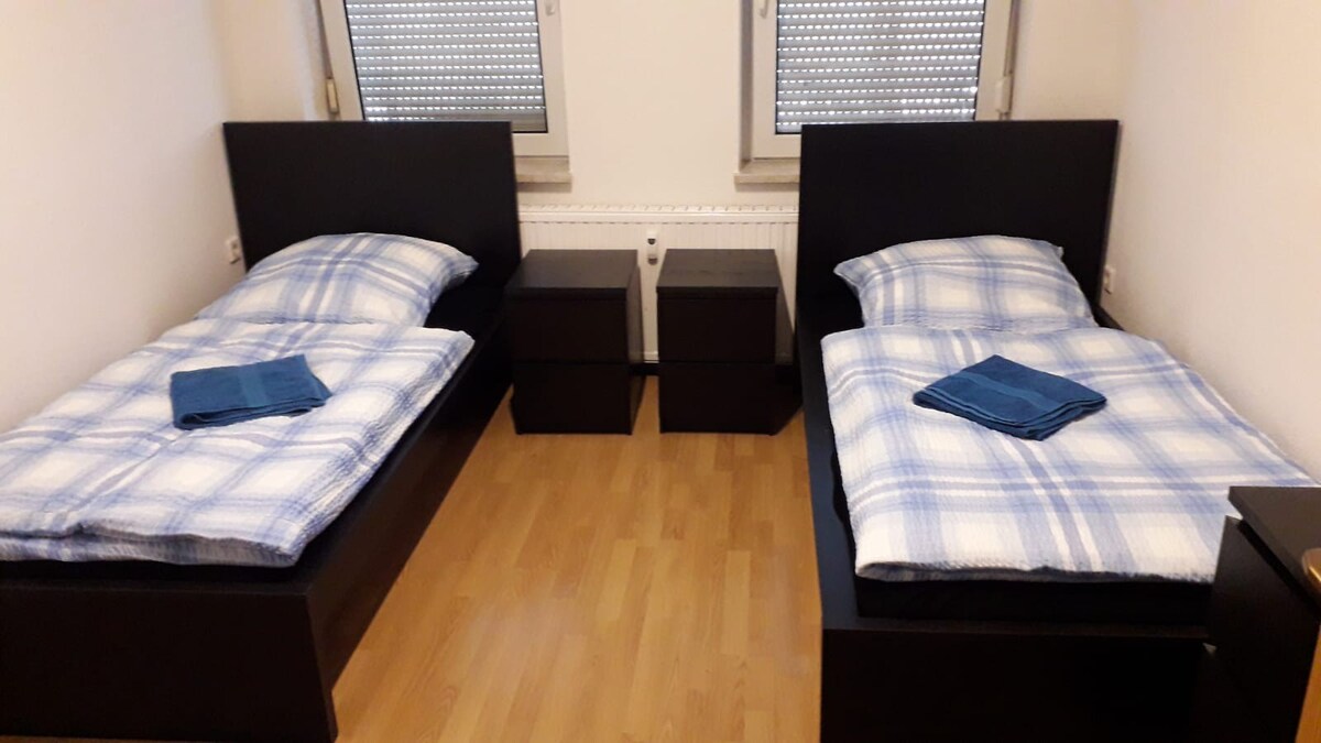 3 Schafzimmer Monteur Wohnung in Schönebeck