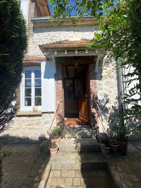 Maison de campagne dans la vallée du lunain