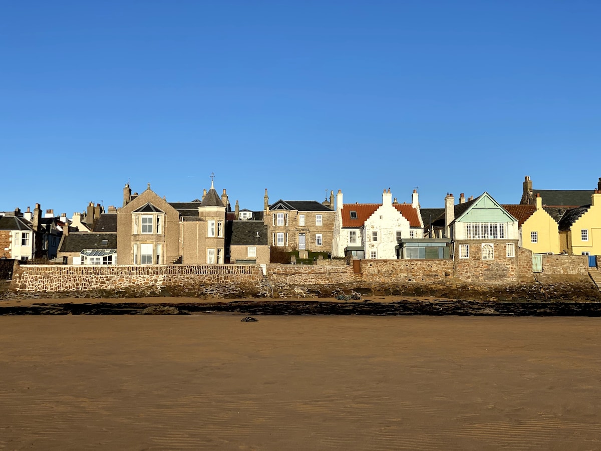 Russell Bank - Elie - beautiful house, sea views